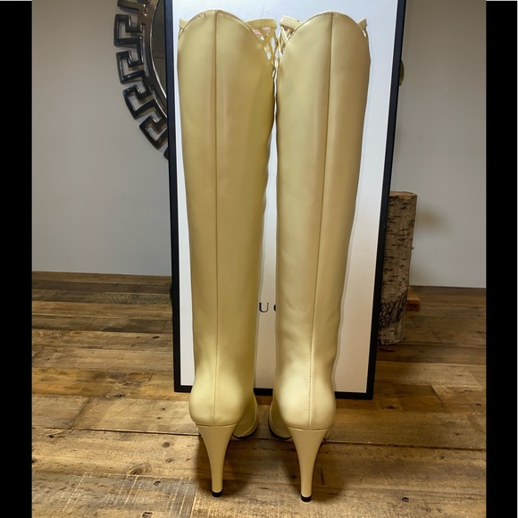 Gucci Cutout 95 Leather Knee Boots - Picture 10 of 13